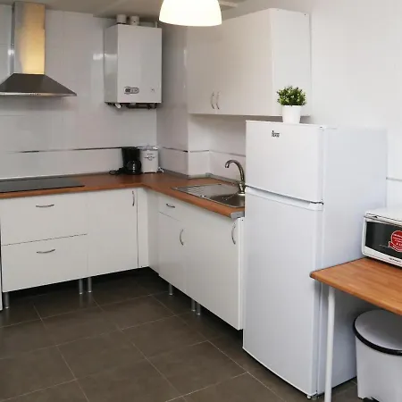 Turisticos Puente Portal 4 Bajo -a דירה סלאמנקה