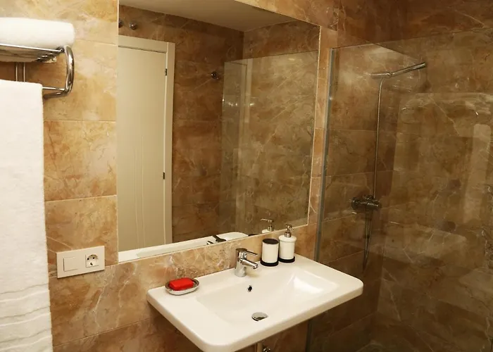 Turisticos Puente Portal 4 Bajo -a Salamanka